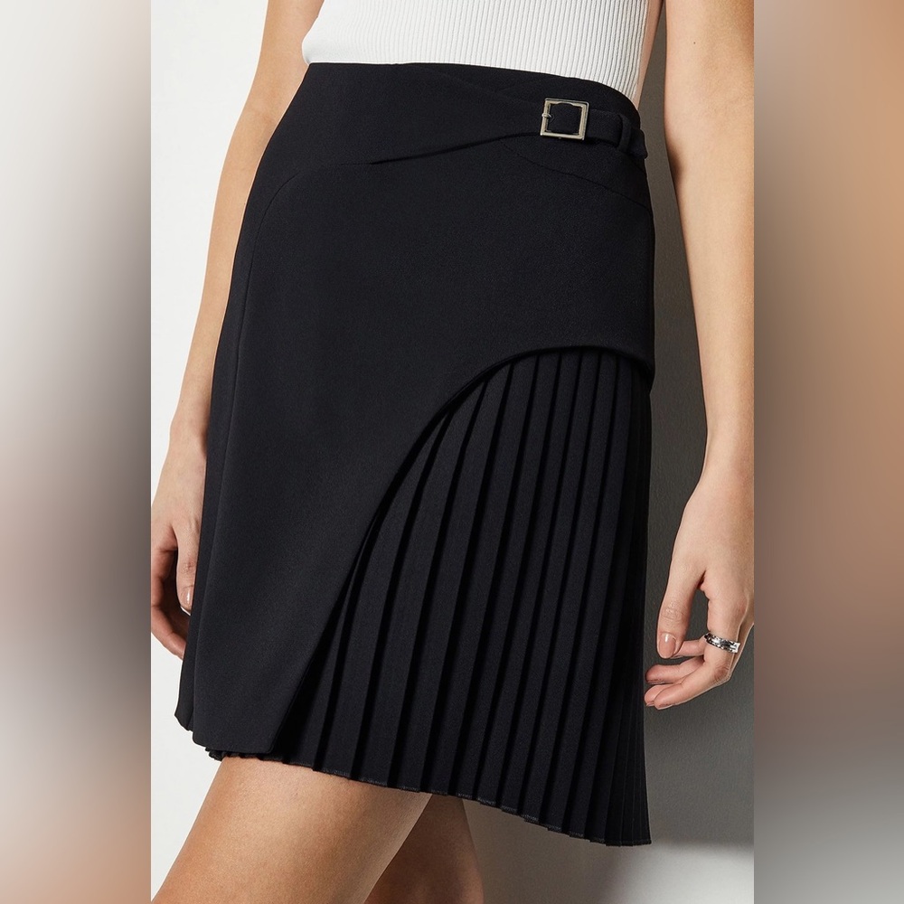 Karen Millen Black Pleated Skirt
